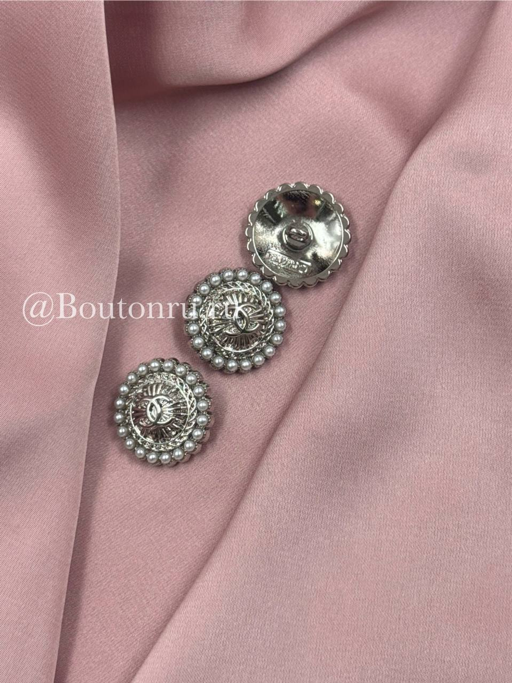 Пуговицы Шан. Серебро Жемчуг4 19,5 мм