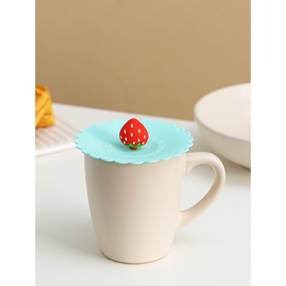 Крышка-непроливайка силиконовая Доляна «Клубничка», d=11 см, цвет мятный