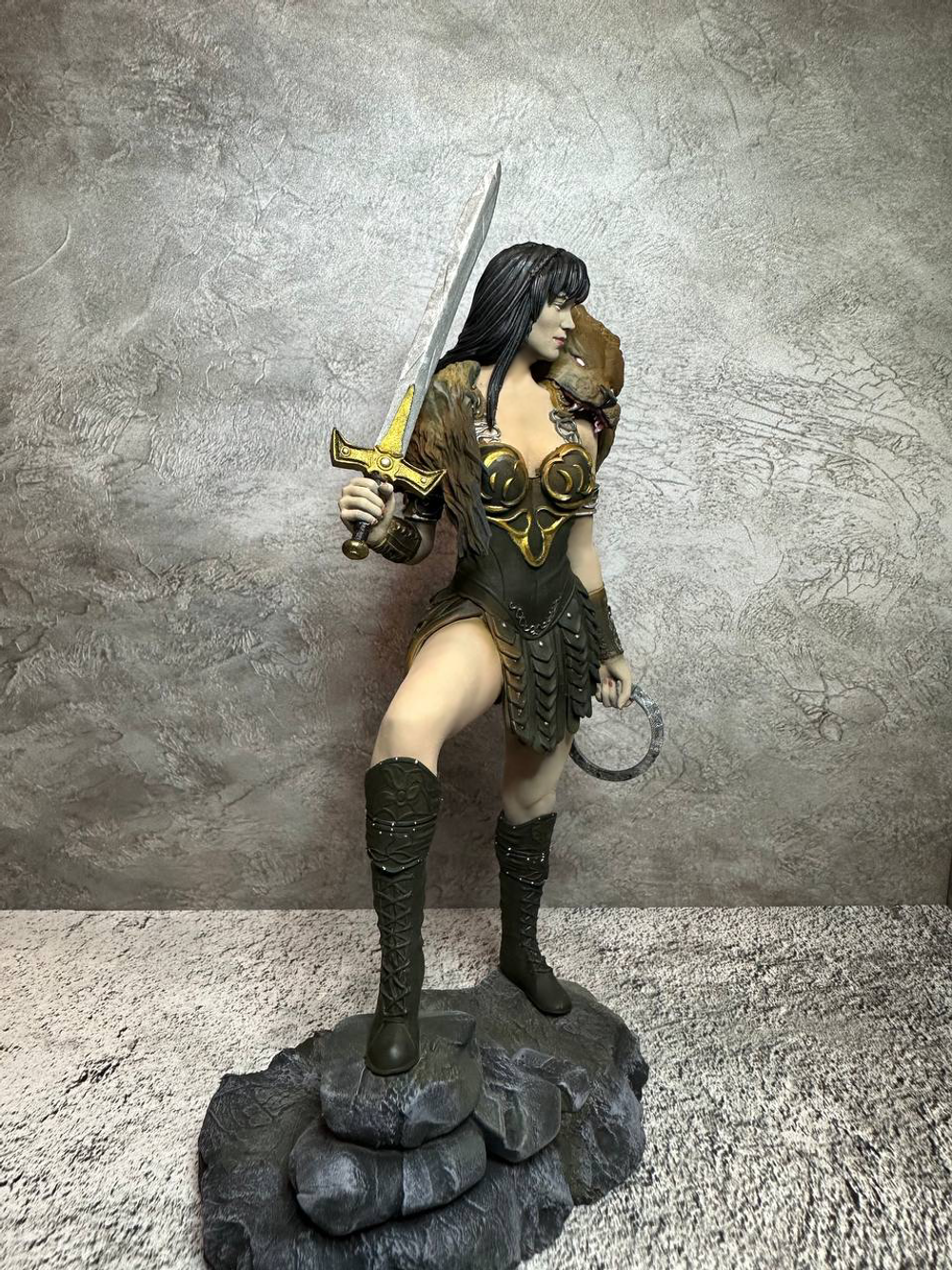 Зена королева воинов Xena Warrior Princess v.3 фигурка (окрашена)