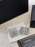Серьги CHANEL