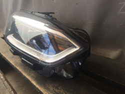 Фара правая LED Audi A5 (F5) 16-21 Б/У Оригинал 8W6941034D