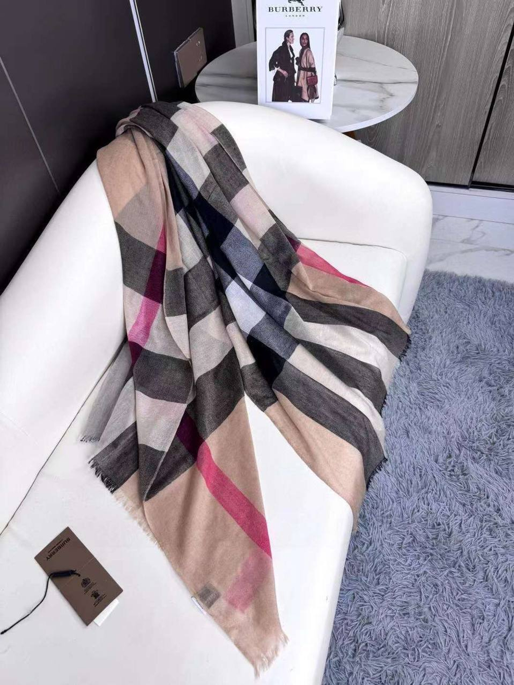 Шарф Burberry