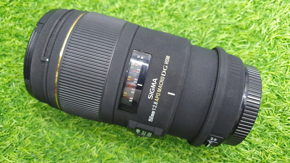 Sigma AF 150mm f/2.8 EX DG OS HSM APO Macro Canon