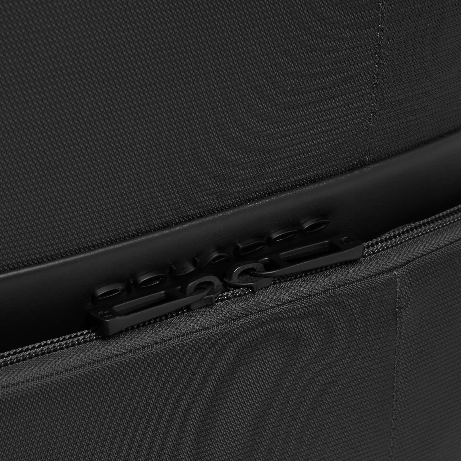 Дорожный рюкзак Wollem CA6865W129/Nero
