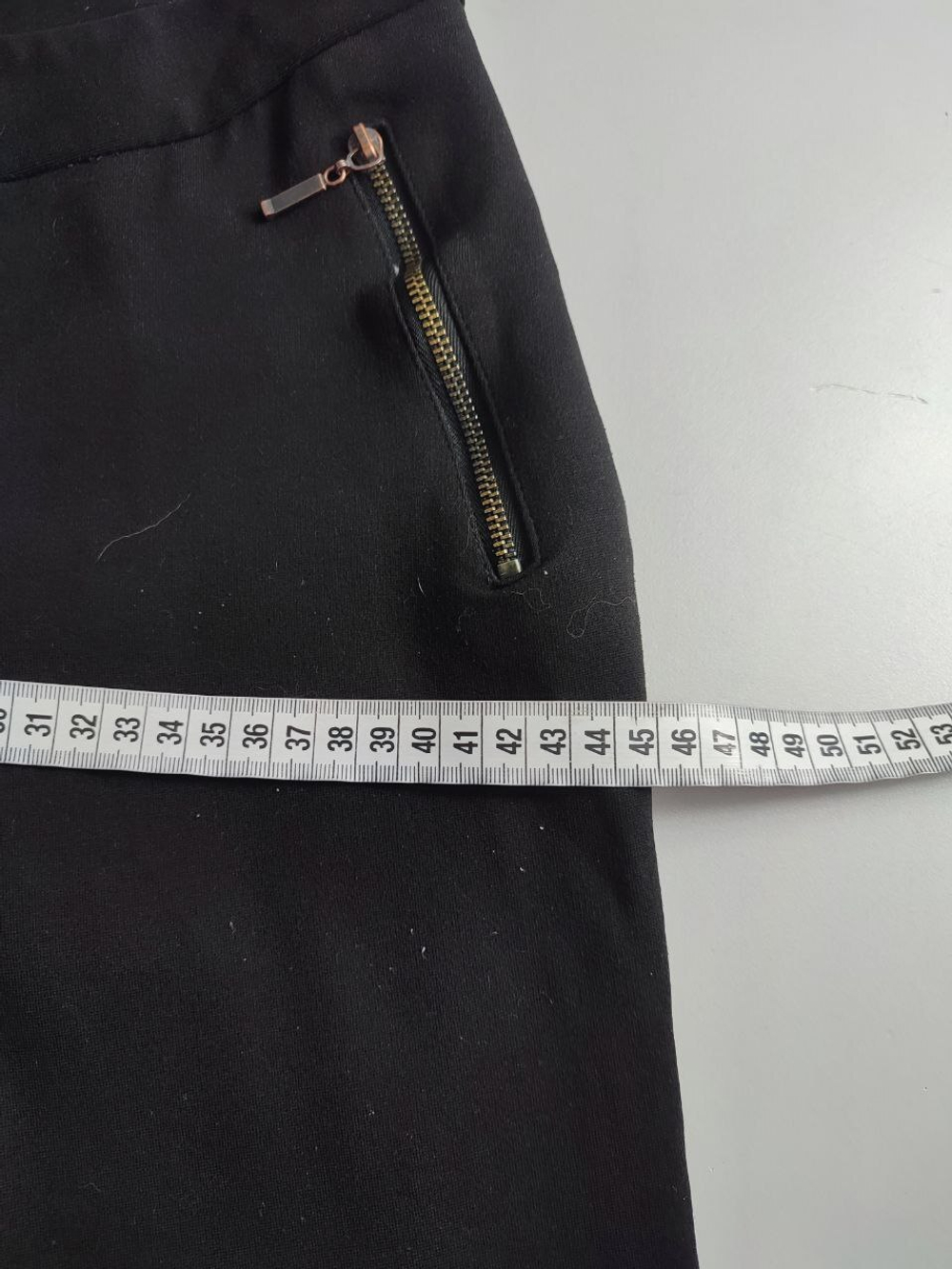 Брюки Zara базовые 42-44 размер