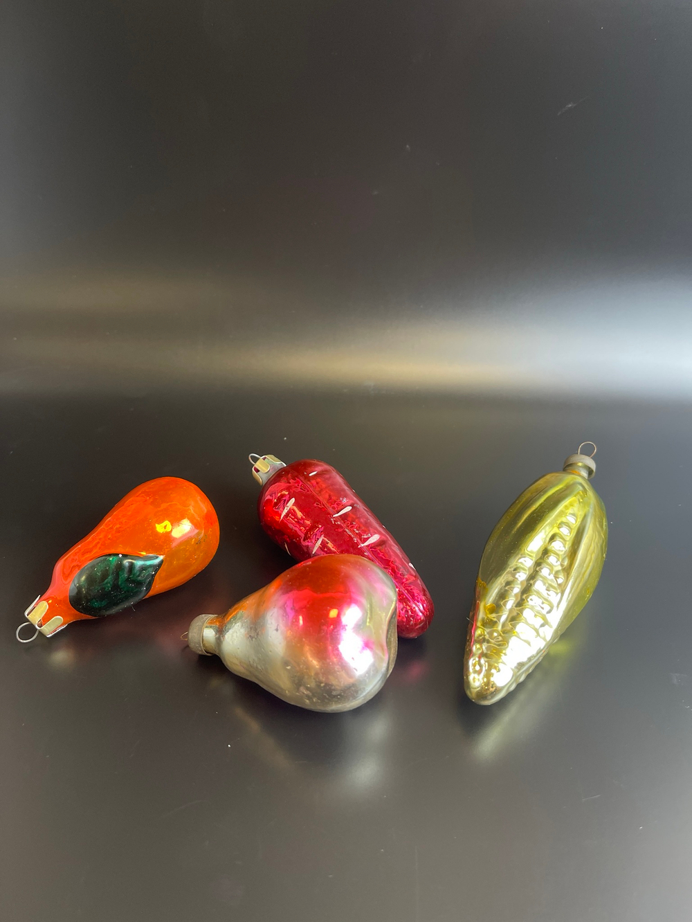 Ёлочные игрушки набор из 4 разных(морковка, 2 груши, кукуруза), стекло винтаж СССР 1950-1990 гг