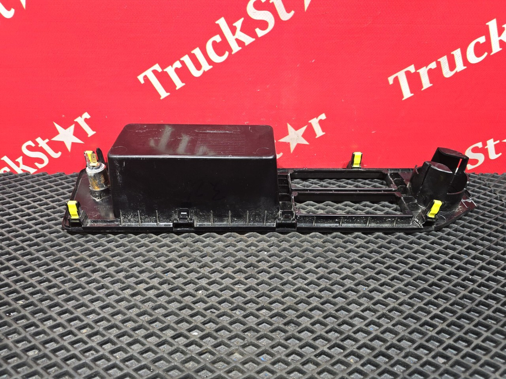 Накладка приборной панели