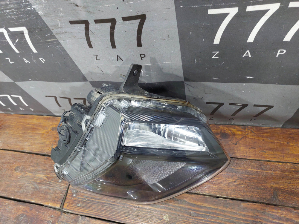 Фара левая галоген Omoda C5 22-нв Б/У Оригинал 605000528AA