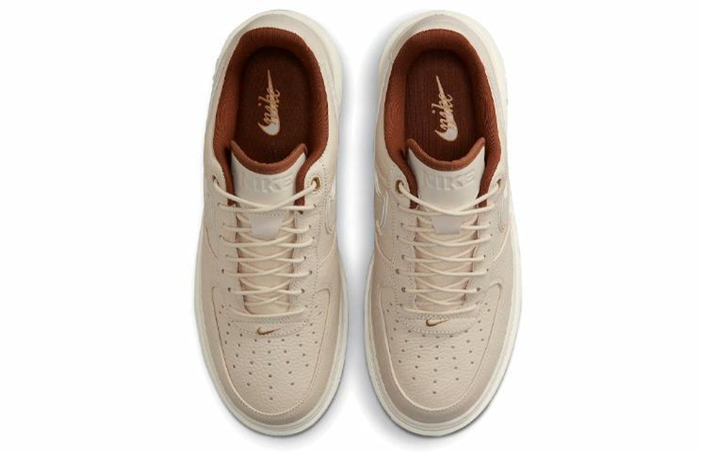 Кроссовки Nike Air Force 1 Luxe "Pecan"