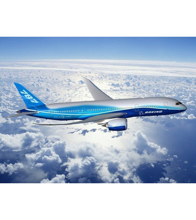 Сборная модель ZVEZDA Пассажирский авиалайнер Боинг 787-8 Дримлайнер, 1/144