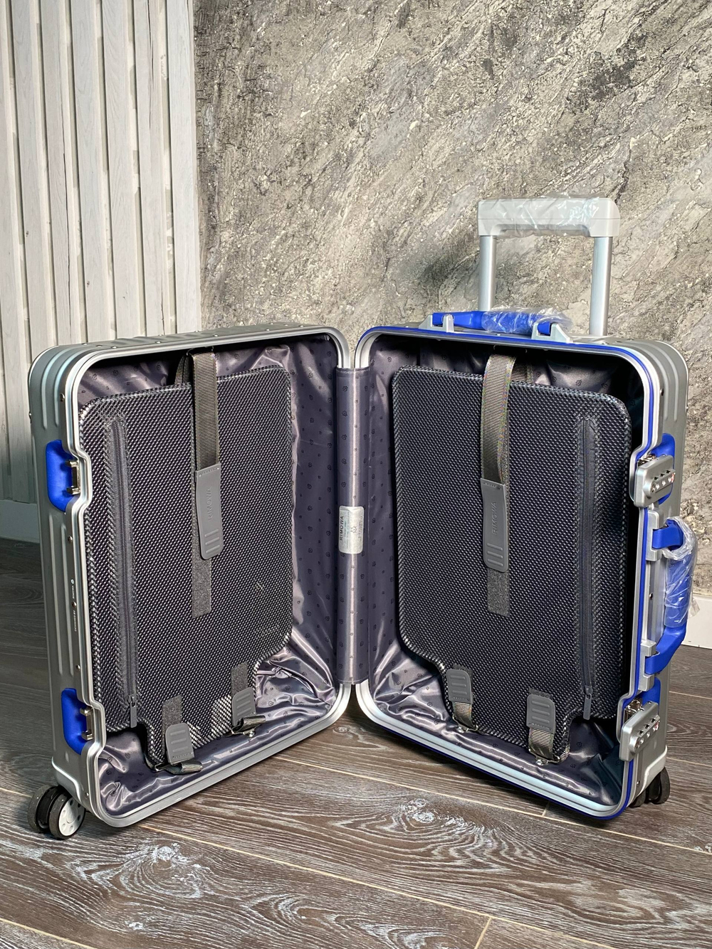 Чемодан Rimowa