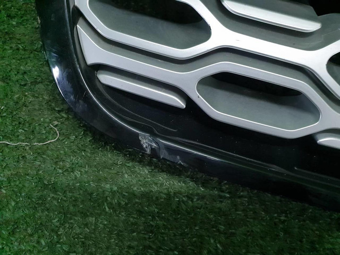 Решетка радиатора Land-Rover Discovery Sport (2019-н.в.)