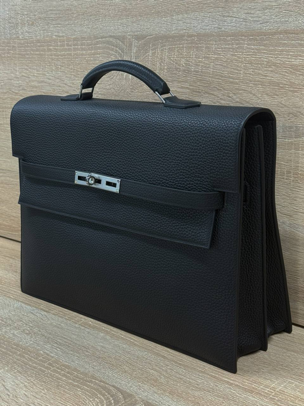 Портфель Hermes