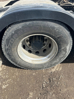 Foton AUMAN 4x2 Седельный тягач BJ4189SLFKA (Дизельный, 11,8 л, 470 л.с. АТ)