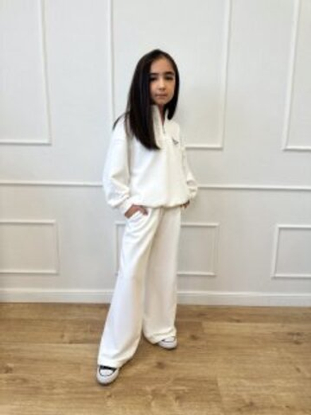 Костюм Liya Молочный