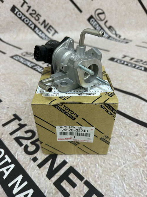 Клапан EGR TOYOTA 2562038240
