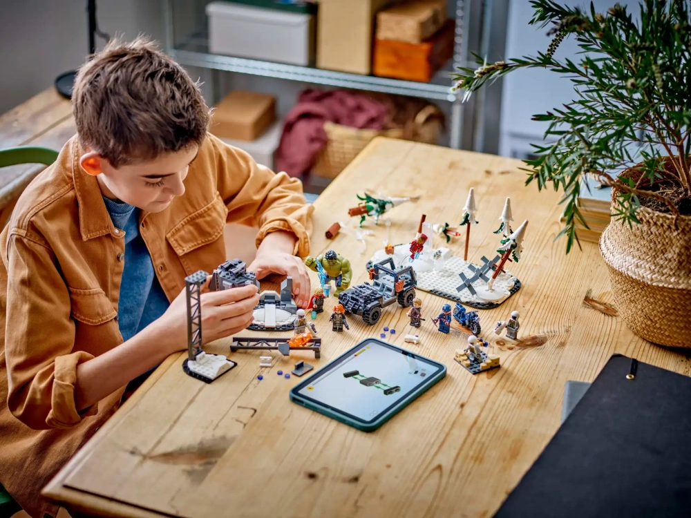Конструктор LEGO Marvel 76291 Мстители в сборе: Эра Альтрона