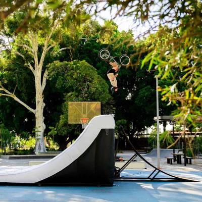 Надувная подушка «FlyBag» для байк-трюков и прыжков, 5,6×4,6×2,5 м