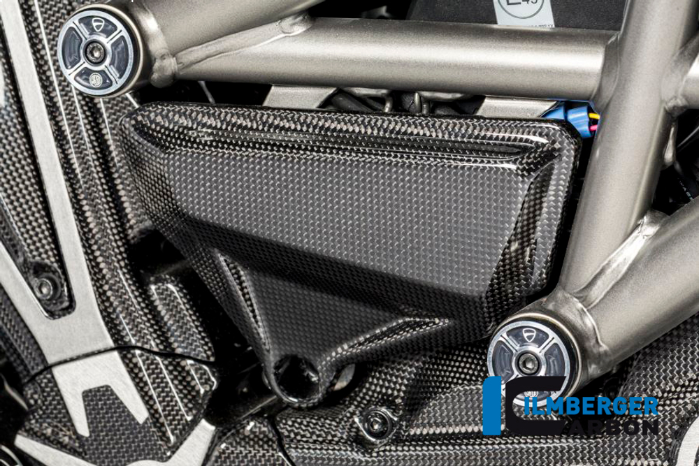 Ilmberger Carbonparts Крышка карбоновая правая Ducati XDiavel ARR.018.XD16G.K