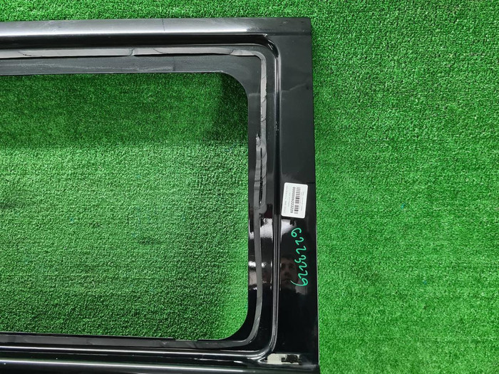 Дверь сдвижная правая Mercedes V w447 (2014-н.в.)