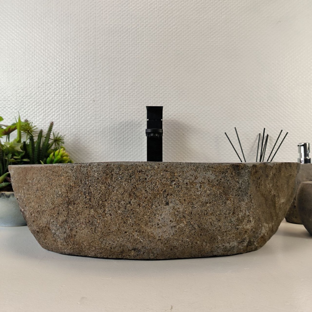 Раковина из речного камня RS-65383 58*36*15 0857