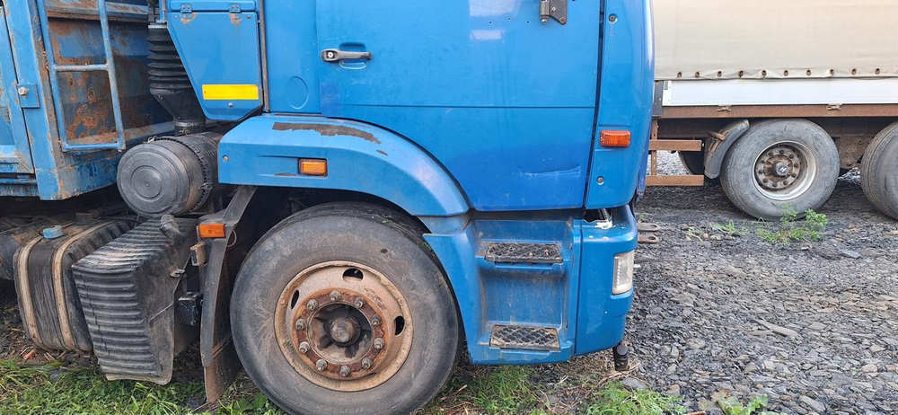 ТехноСтавПрицеп ТР8499 на шасси КамАЗ 65115 6x4 Зерновоз ТР8499 (Дизельный, 11,8 л, 301 л.с., МТ)