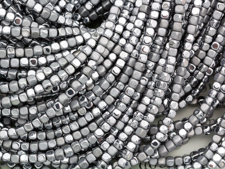 Нить бусин из гематита "Кубик" 2,8мм