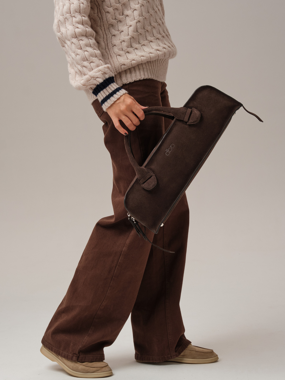 Замшевая сумка багет DBR 31157 темно-коричневый