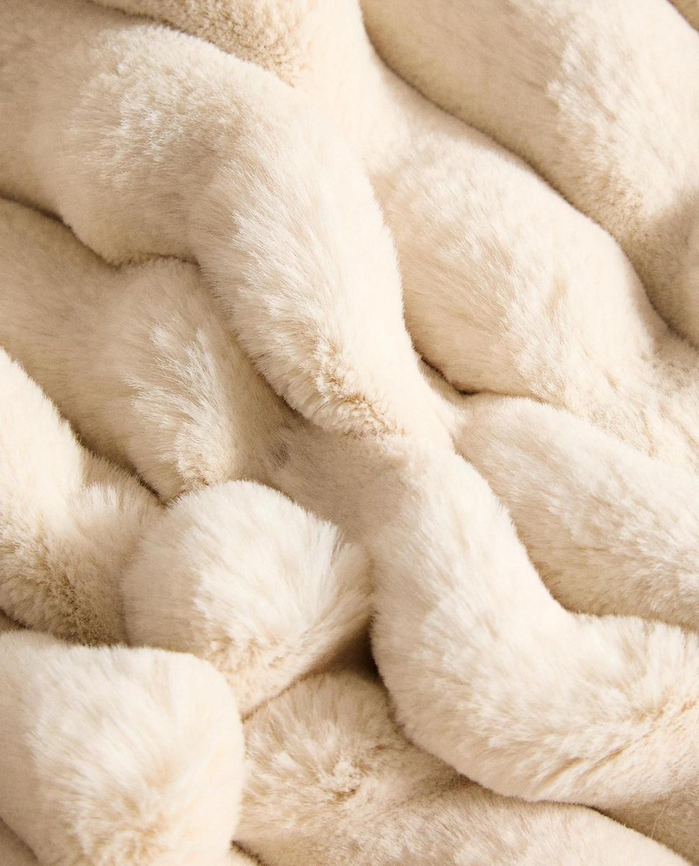 Zara Home - Плед из меха с текстурой, бежевый, 140x190 см