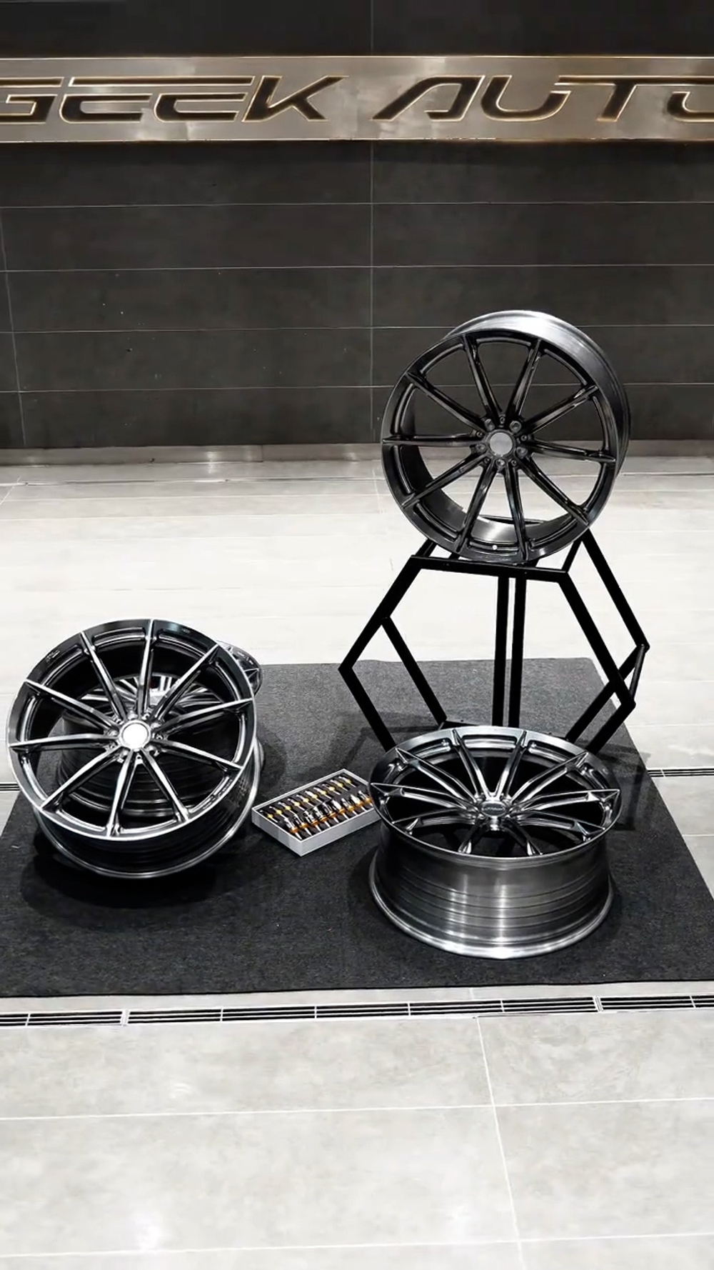 Кованые диски ZEEKR 001 Рестайлинг R19 R20 R21 R22 Зикр автомобильные диски колеса ковка диск