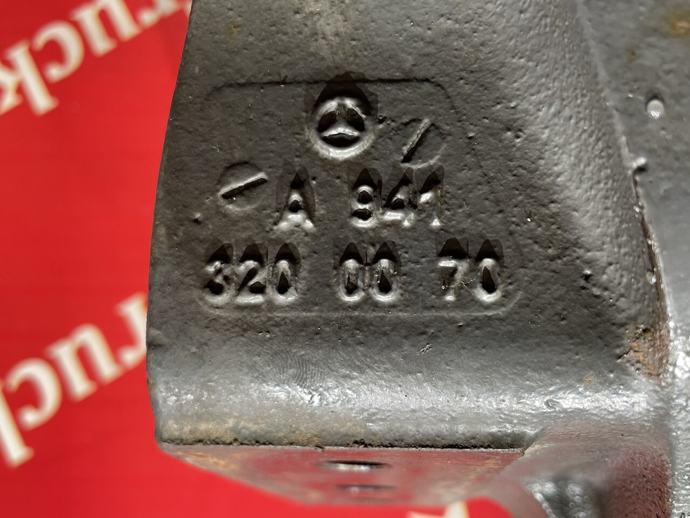 Кронштейн передней рессоры