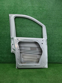 Дверь передняя левая Mercedes V w447 (2014-н.в.)