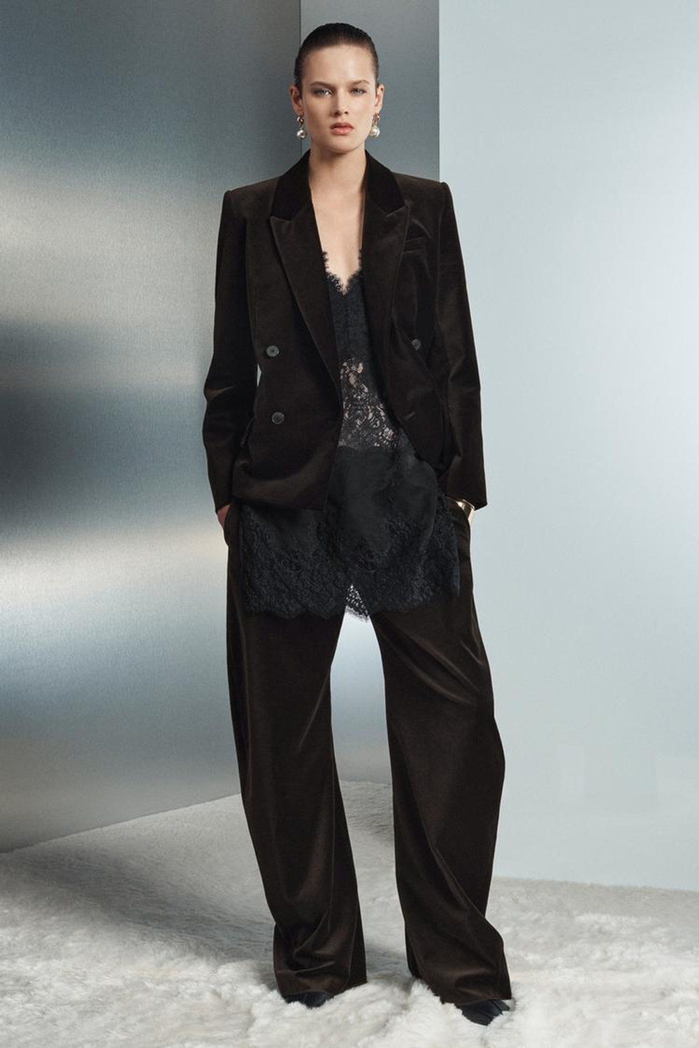 ZARA ДВУБОРТНЫЙ БАРХАТНЫЙ БЛЕЙЗЕР — ZW COLLECTION, КОРИЧНЕВЫЙ