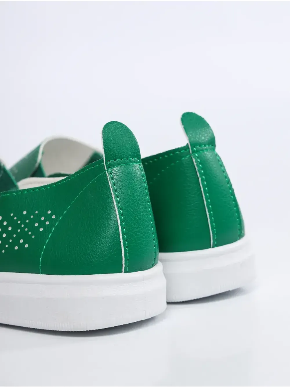 Мокасины летние с перфорацией