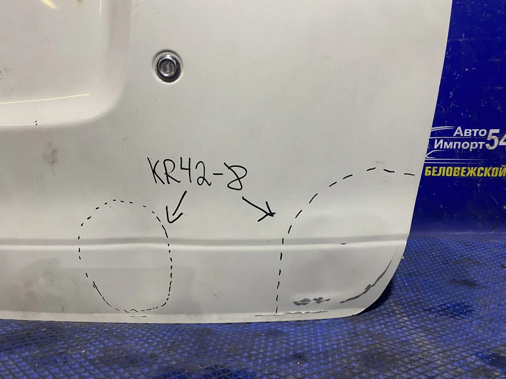 Дверь пятая TOYOTA LITEACE 1999