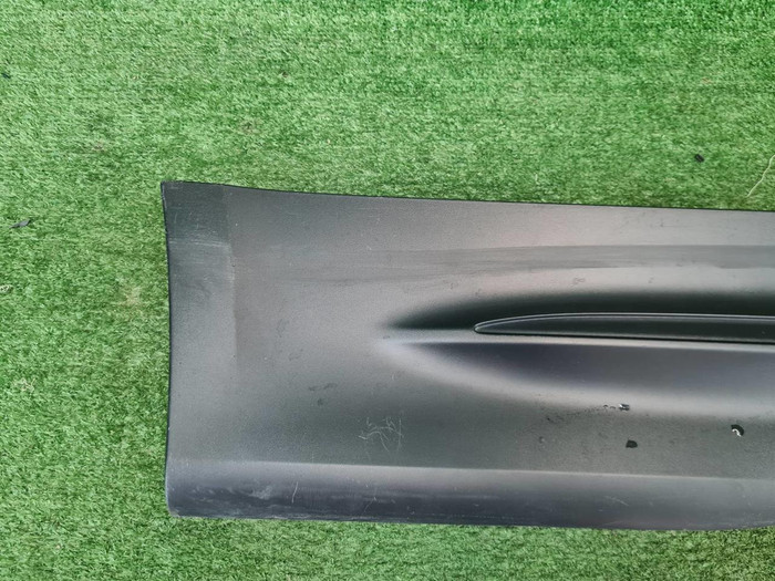 Накладка двери зад. правая Mercedes GLB X247 19-нв