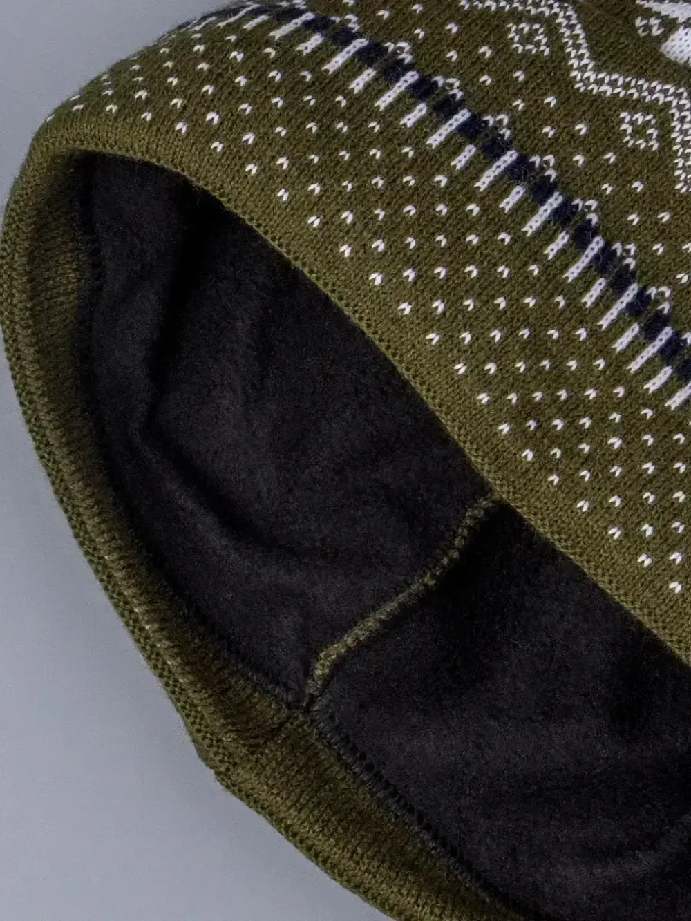 Шапка зимняя мужская вязаная