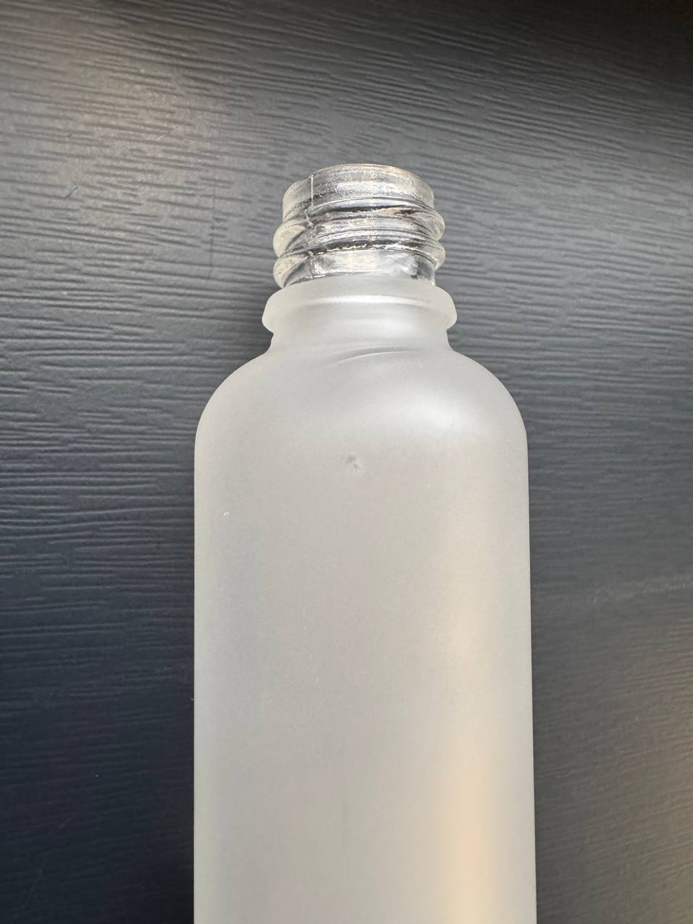 Матовый стеклянный флакон 30 мл 18/410