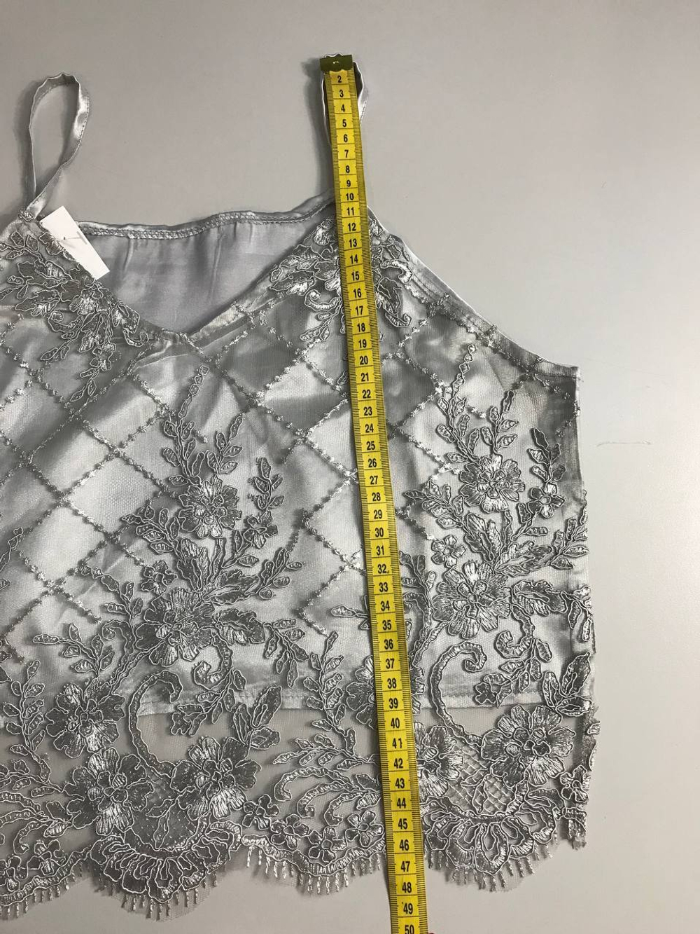 Топ кружевной, визуально на 44 размер, новый