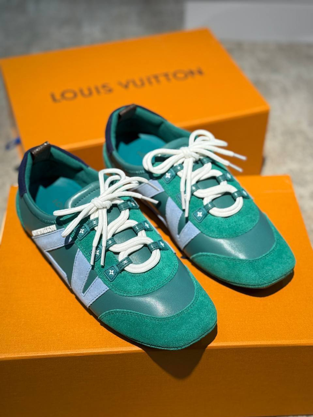 Кроссовки Louis Vuitton