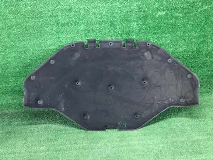 Шумоизоляция капота Mercedes GLE W166 (2015-2018)