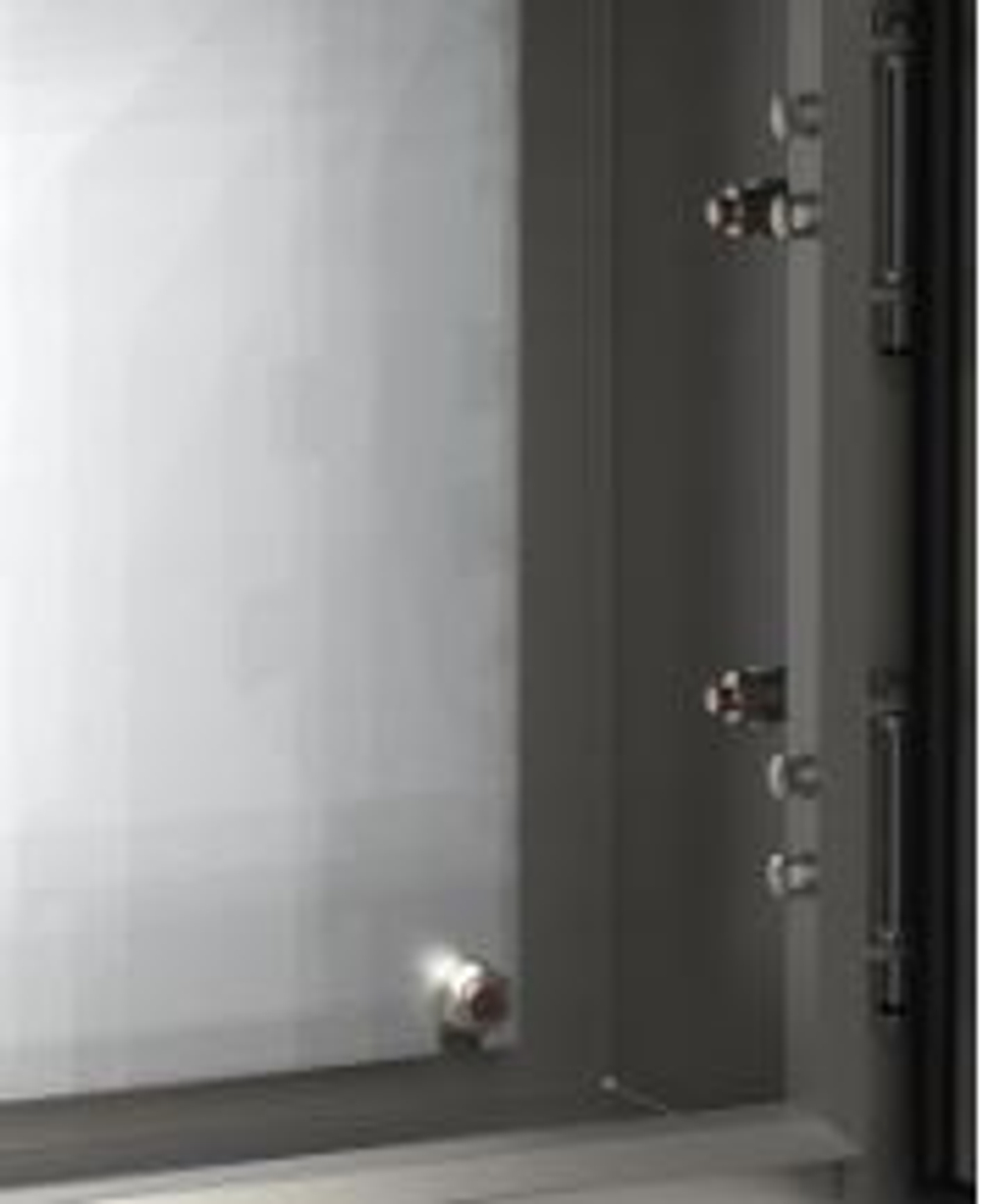 Щит с монтажной панелью IEK TI5-11-N-120-080-030-66