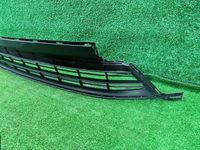 Решетка переднего бампера Toyota RAV 4 ca40 15-19