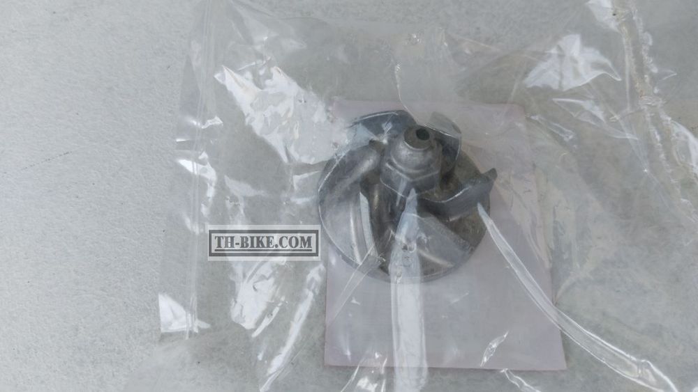 19215-KTW-900. IMPELLER, WATER PUMP. HONDA