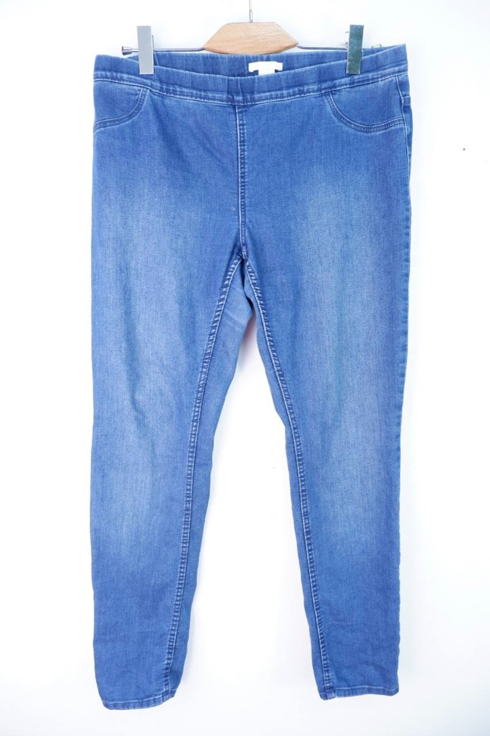 Джинсы H&M тянущиеся для комфортного образа 50 размер