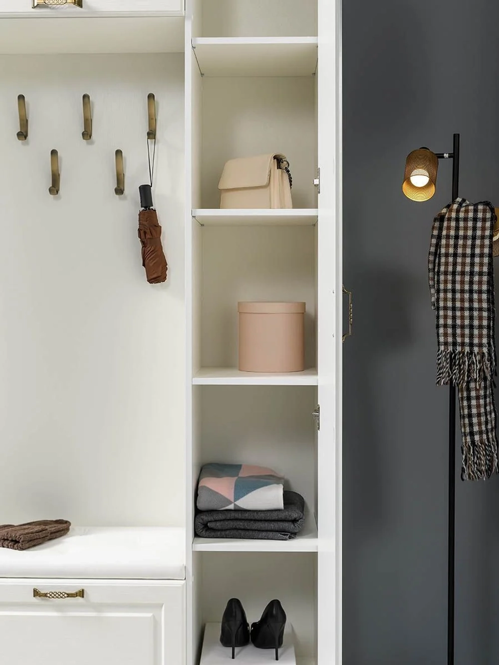 Прихожая Ливерпуль 13.21 Белый/Ясень ваниль