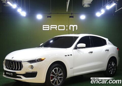 Maserati Levante 3.0 AWD GranLusso (05.2020)