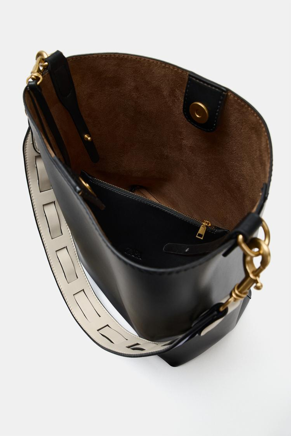 ZARA СУМКА-МЕШОК С АКЦЕНТНОЙ РУЧКОЙ, ЧЕРНЫЙ