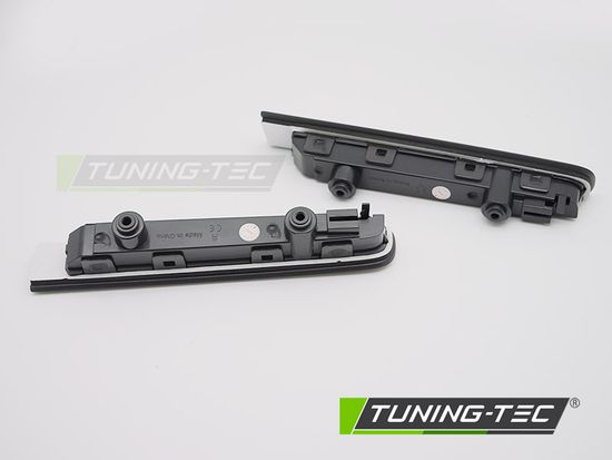 BRAKE LIGHT SMOKE LED fits VW T5 03-15 / T6 15-19 TWINN DOOR