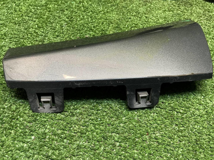 Накладка перед бампера Mercedes C w205 (18-23) AMG